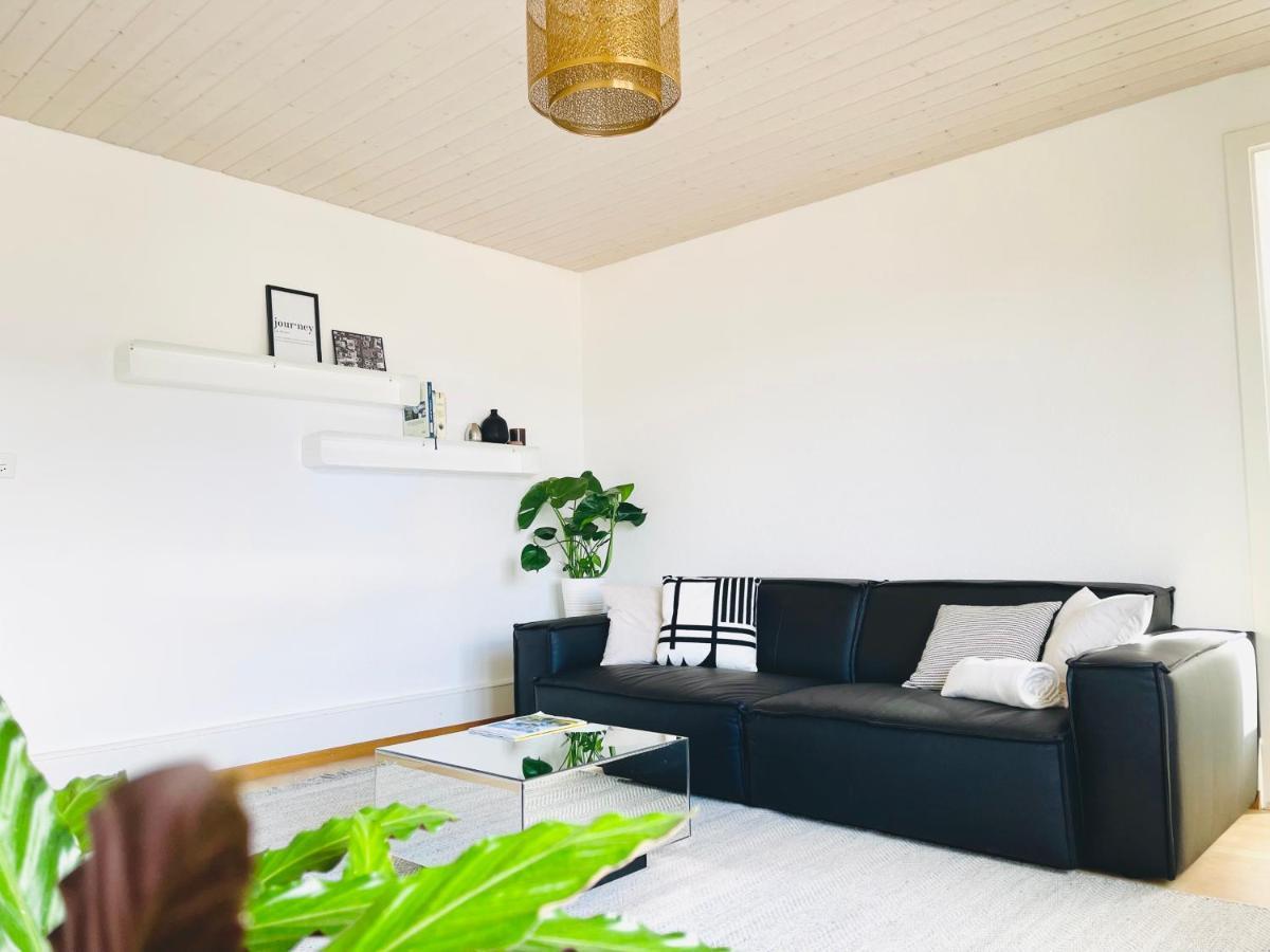 -The Urbanist- Lakeview Free Parking 2Bd Fast Wifi Oberhofen Kültér fotó